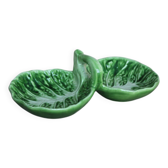 Double appetizer dish with cabbage in a slurry