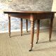 Extendable cherry round table