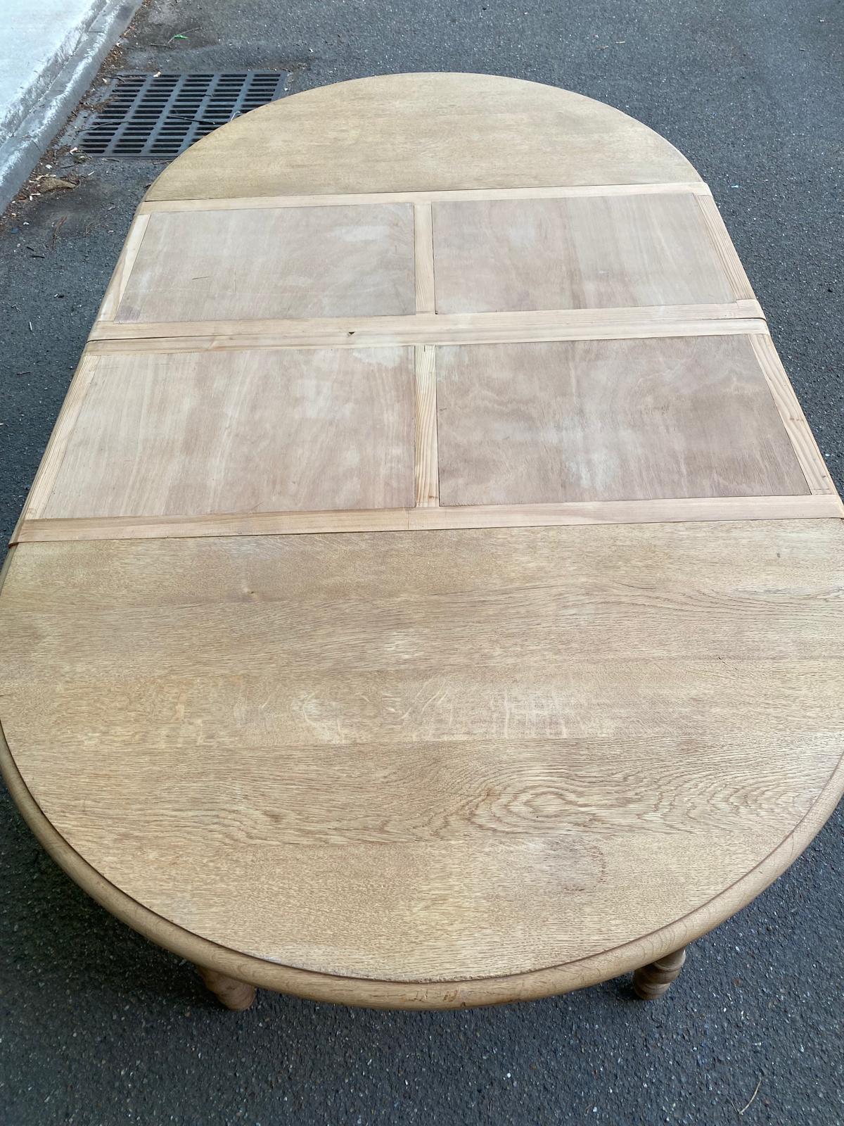 Louis Philippe 19th century round extendable dining table, renovated, 200cm