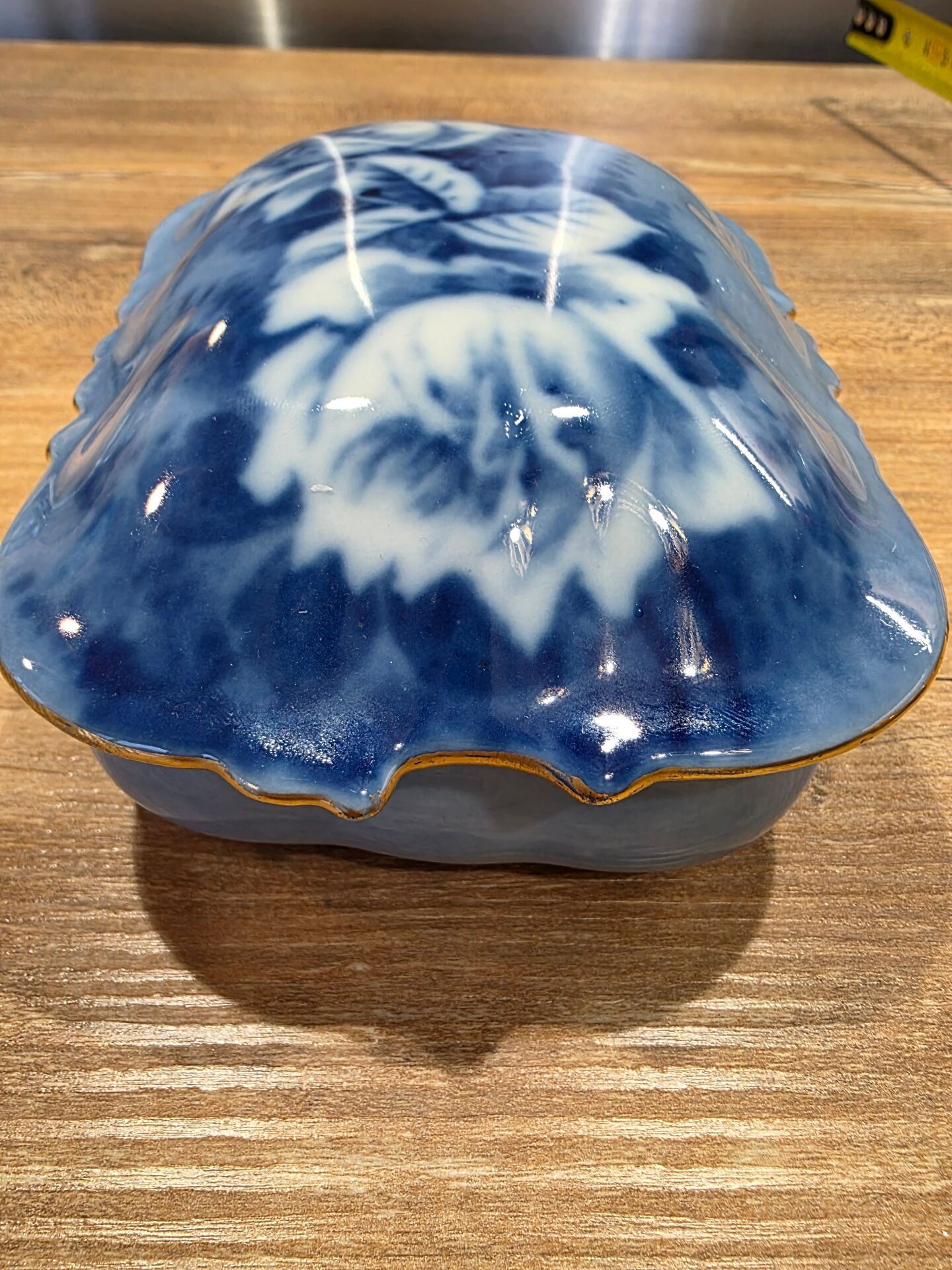 Jewellery box / Antique Limoges porcelain box "Pallas"