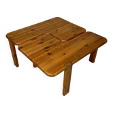 2 tables basses danoises en pin par Aksel Kjersgaard, années 60