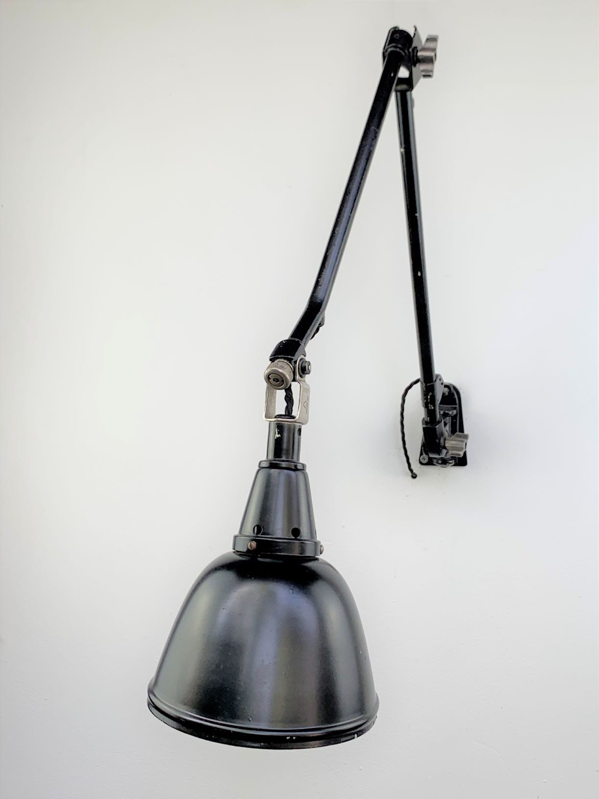 Applique Midgard ancienne lampe allemande curt fisher drgm 1940