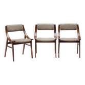 Suite de 3 chaises skoczek des années 60.