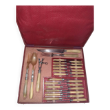 29-piece horn cutlery set, knives and serving utensils.