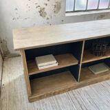 Double-sided counter with XL oak compartments