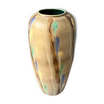 Colored ceramic vase