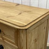 Commode Victorienne XIXème en sapin avec ses boutons en bois noirci