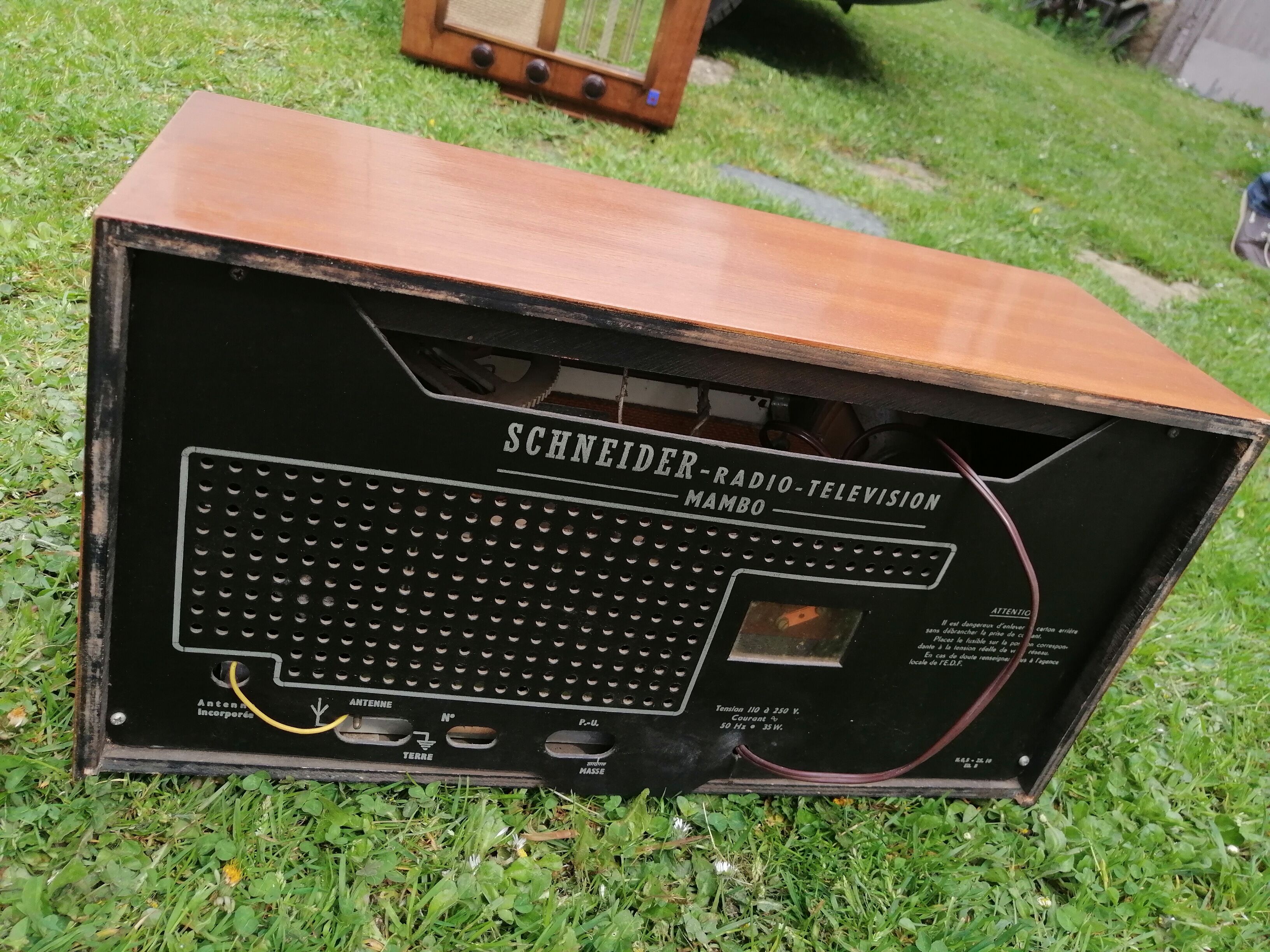 Former Ducretet Thomson Radio