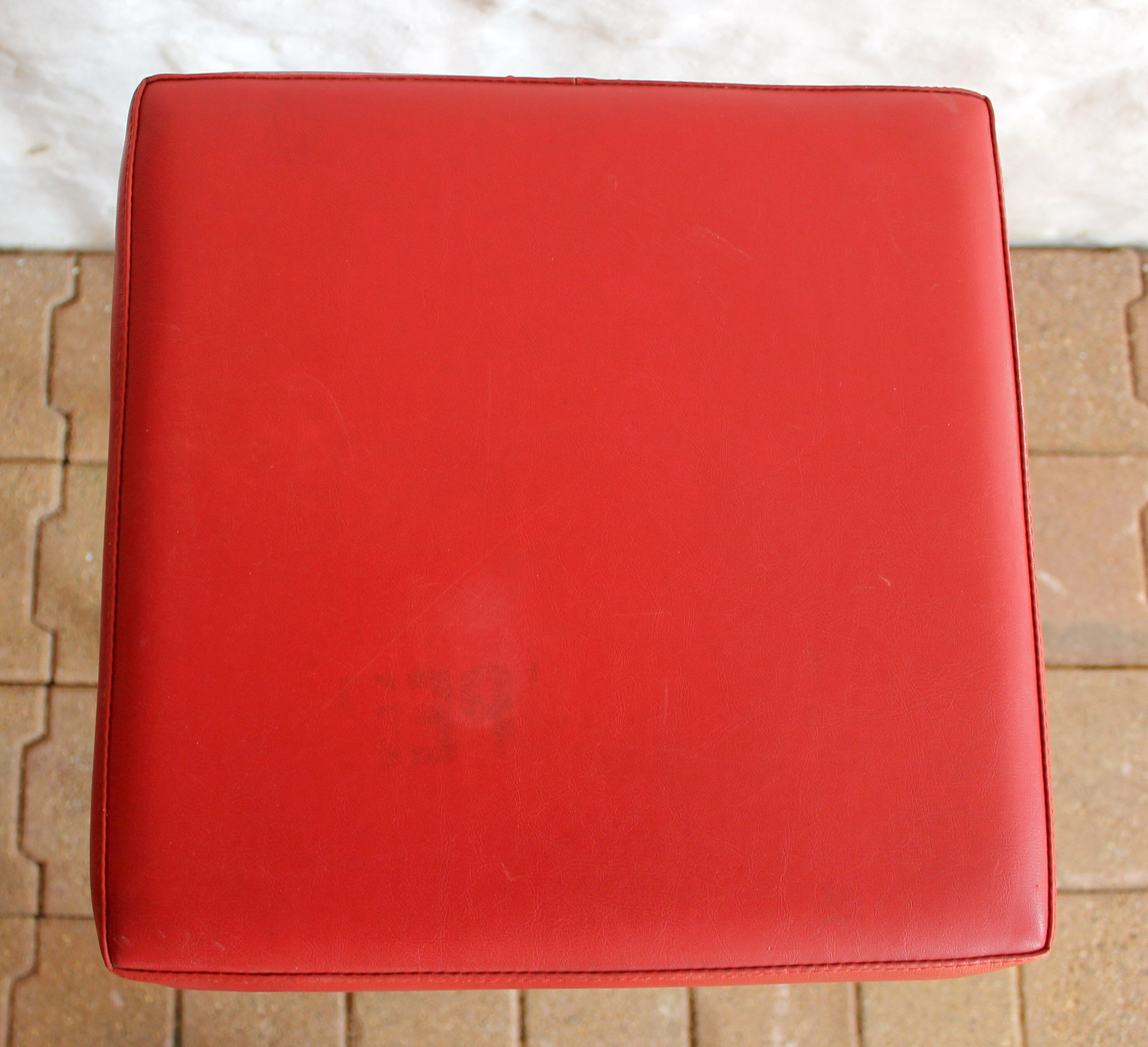 4 high workshop stools