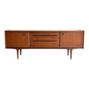 Enfilade par A. younger