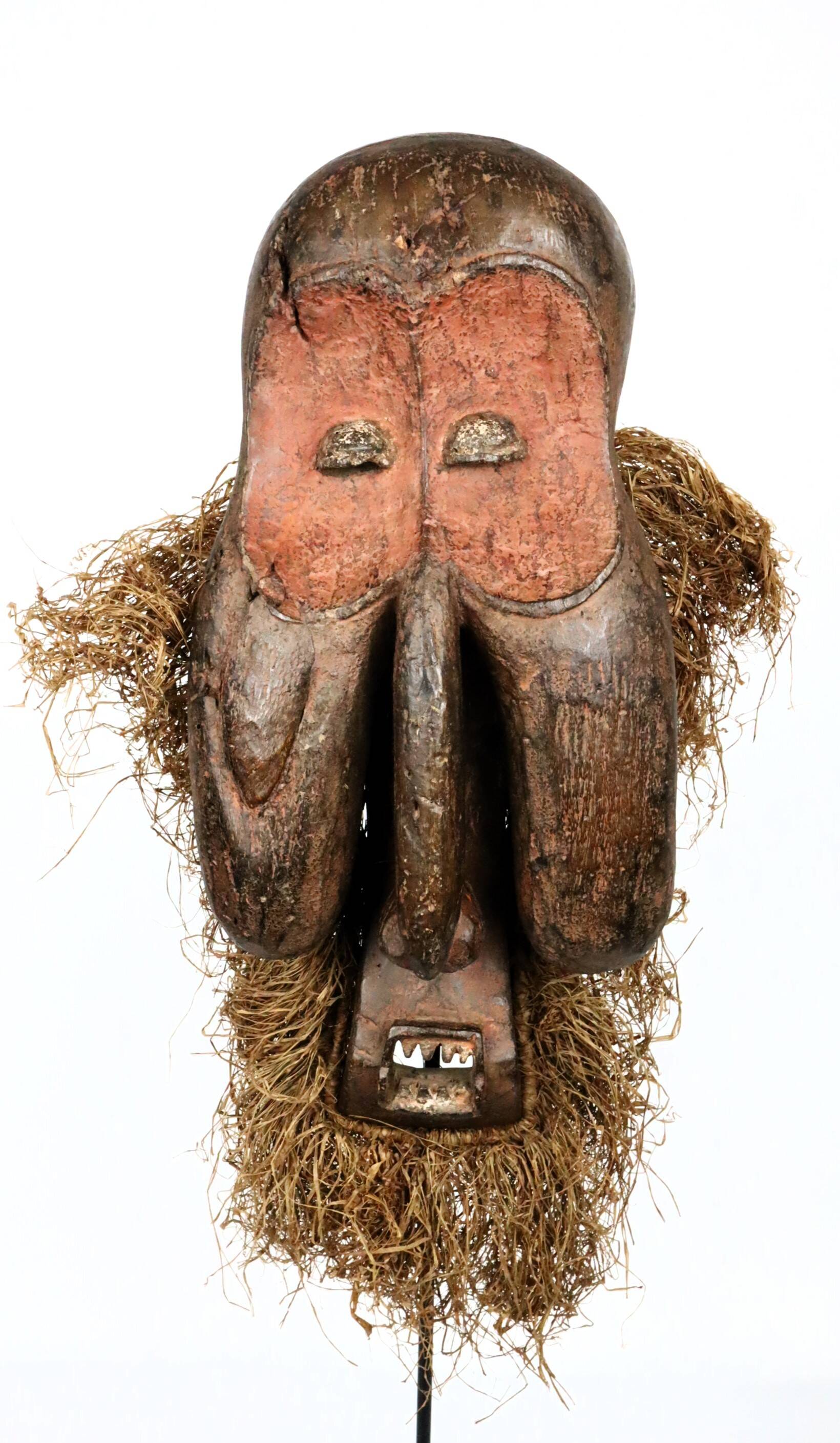 Suku-Yaka Kakuungu Congo mask