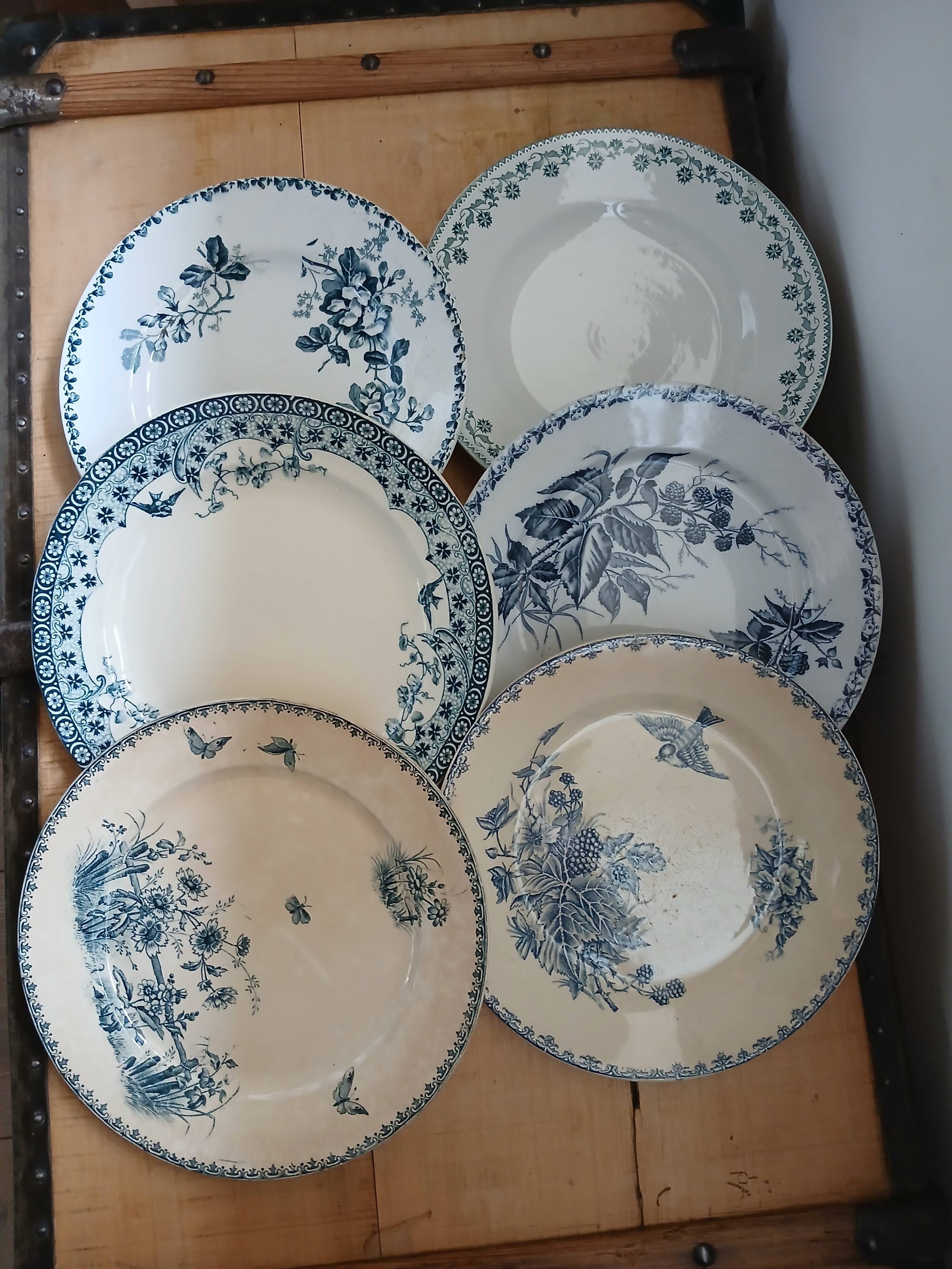 6 antique flat plates in ironstone