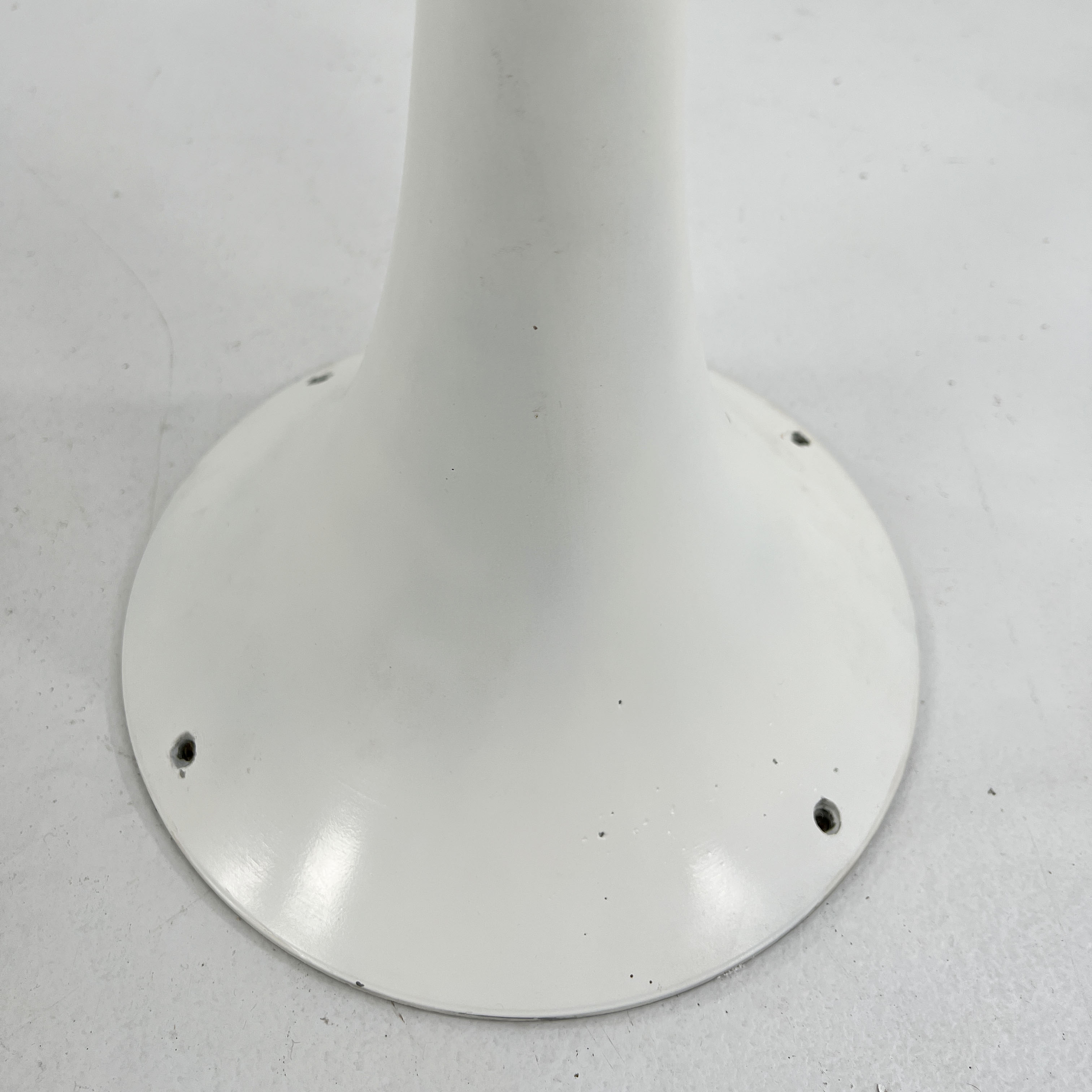 Tulip marble table 107cm by Eero Saarinen for Knoll 1970