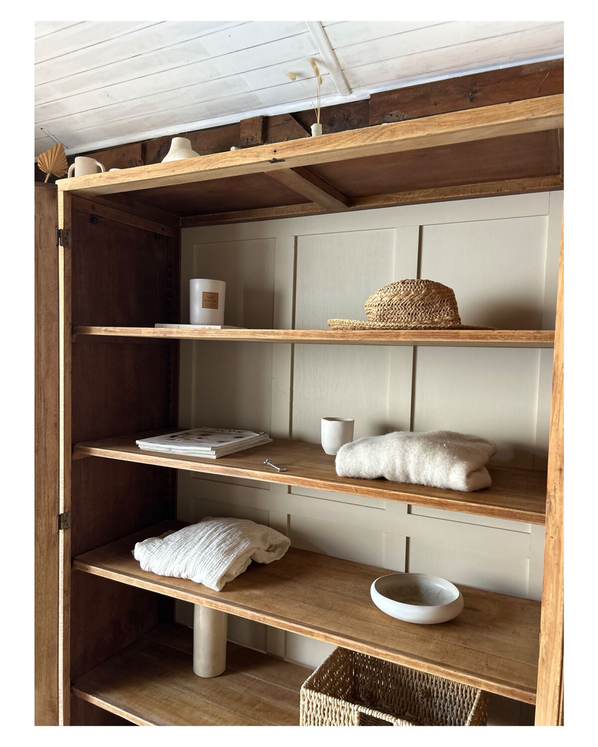 Armoire parisienne rénovée