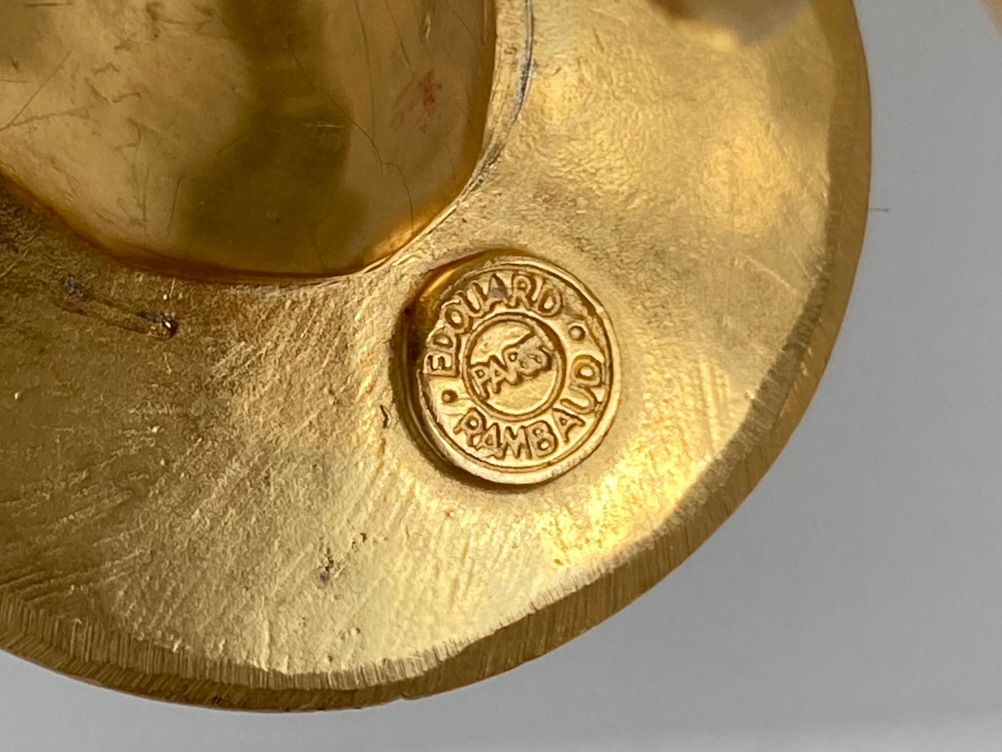 Édouard Rambaud, Soleil artist candle holder in gilded bronze signed under the bobèche.