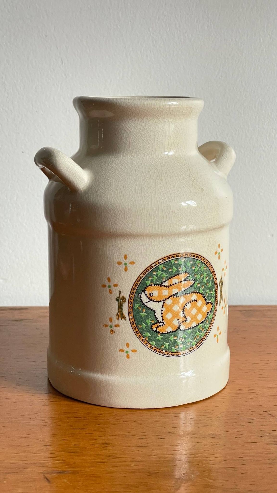 VASE Rabbit Ceramic TAIWAN Vintage