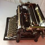 Old Typewriter Underwood No.5