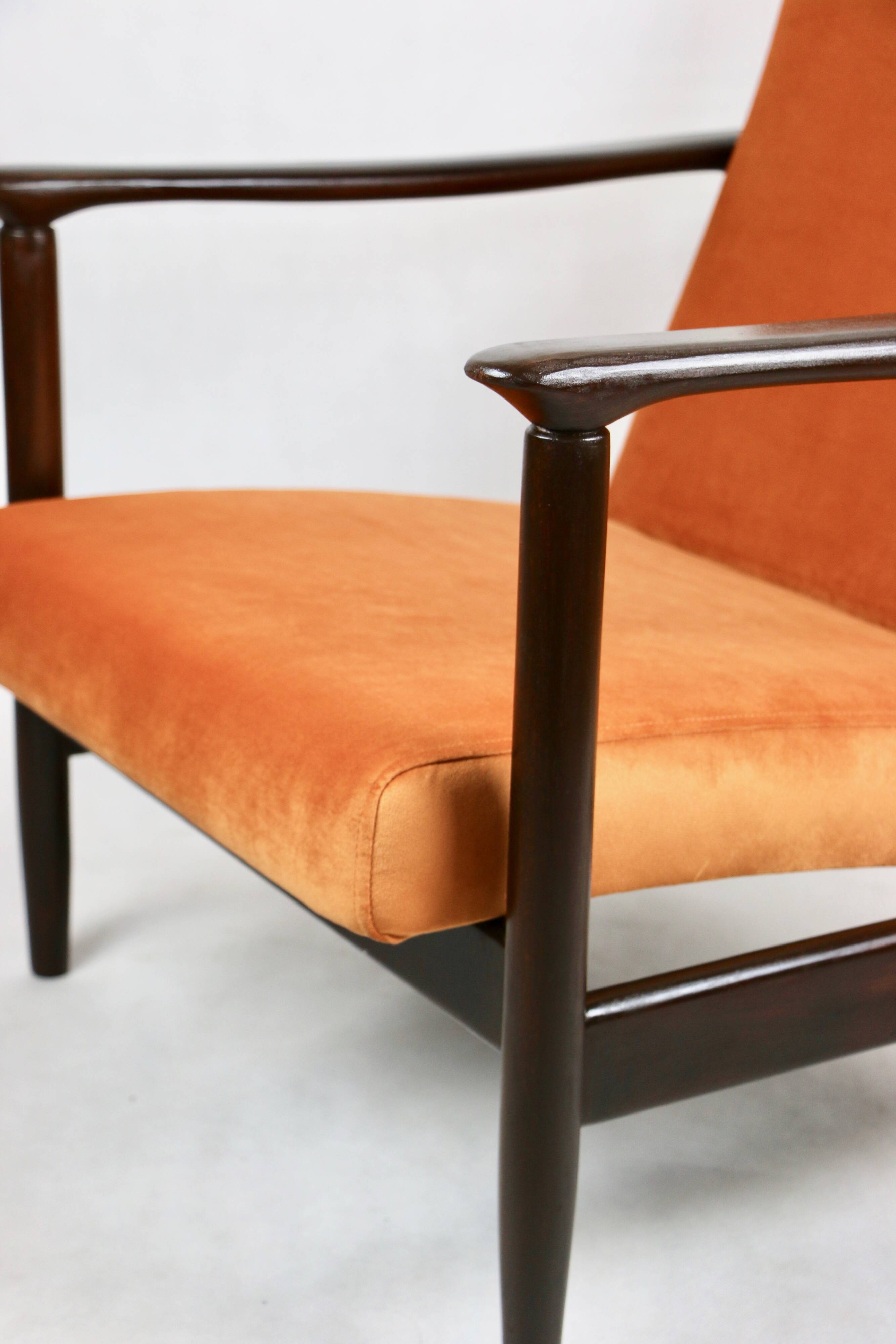 Fauteuil lounge GFM-142 en velours orange attribué à Edmund Homa, années 1970