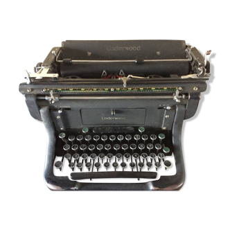 Ancienne machine à écrire Underwood