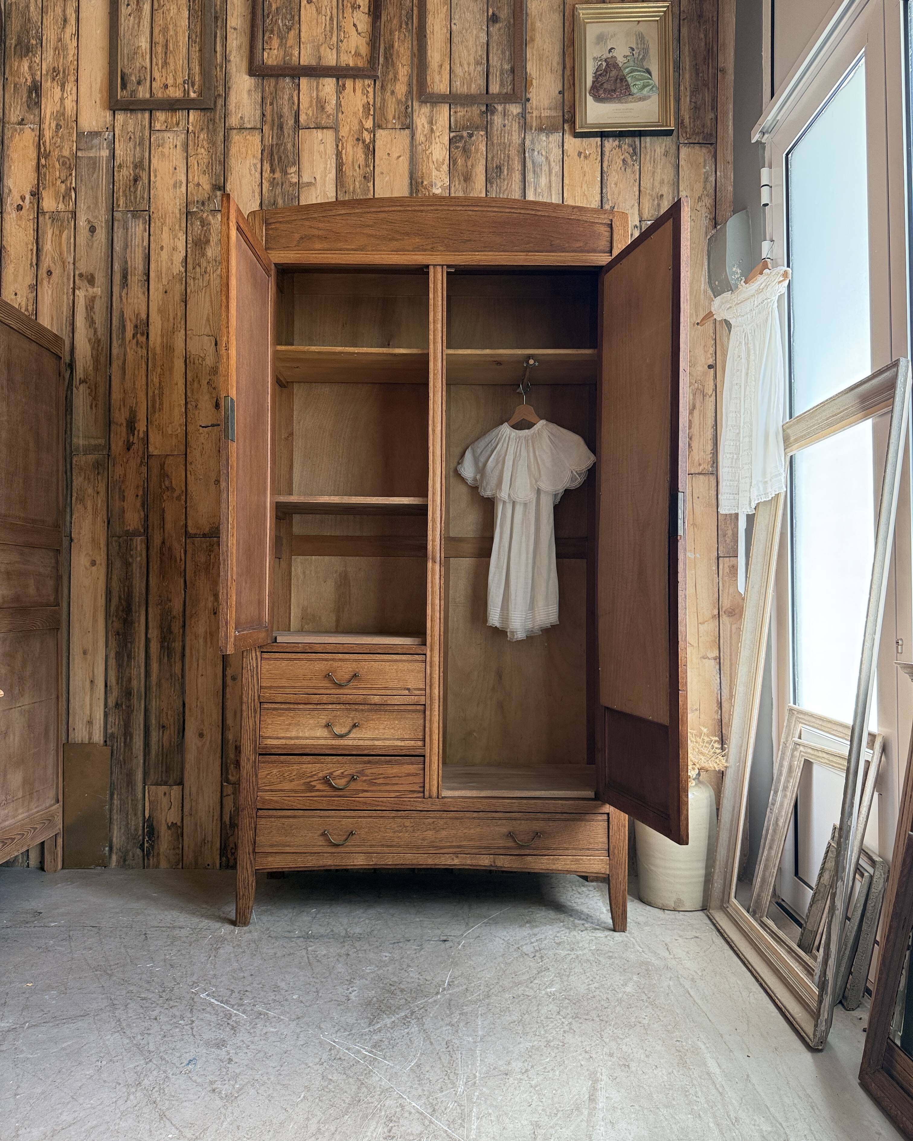 Armoire Art Déco en chêne (rénovée)
