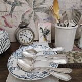 6 silver-plated metal tablespoons