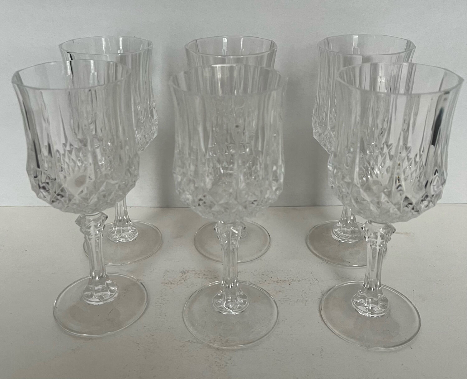6 crystal wine glasses