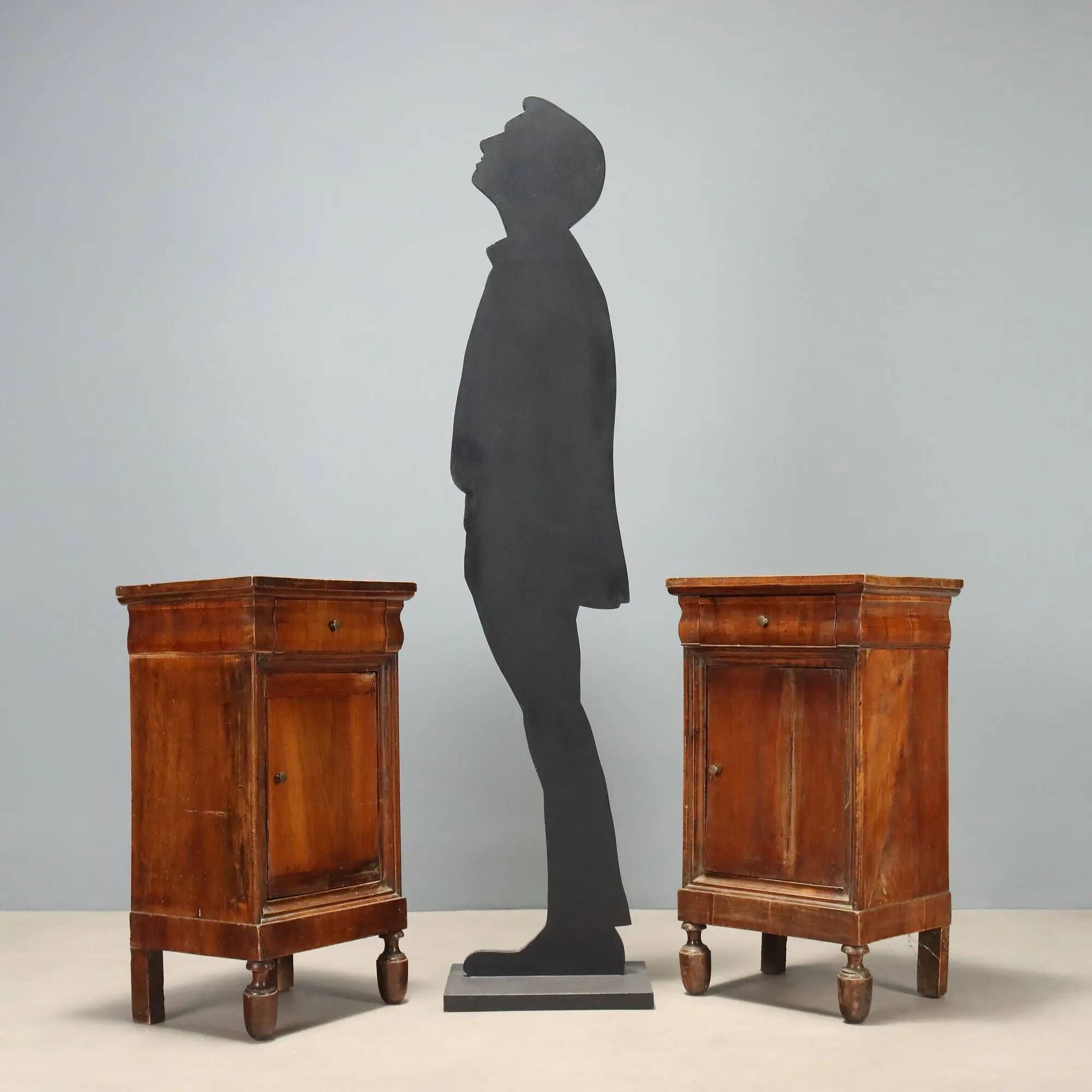 Antique Louis-Philippe bedside tables in walnut and fir, Italy, 19th century.