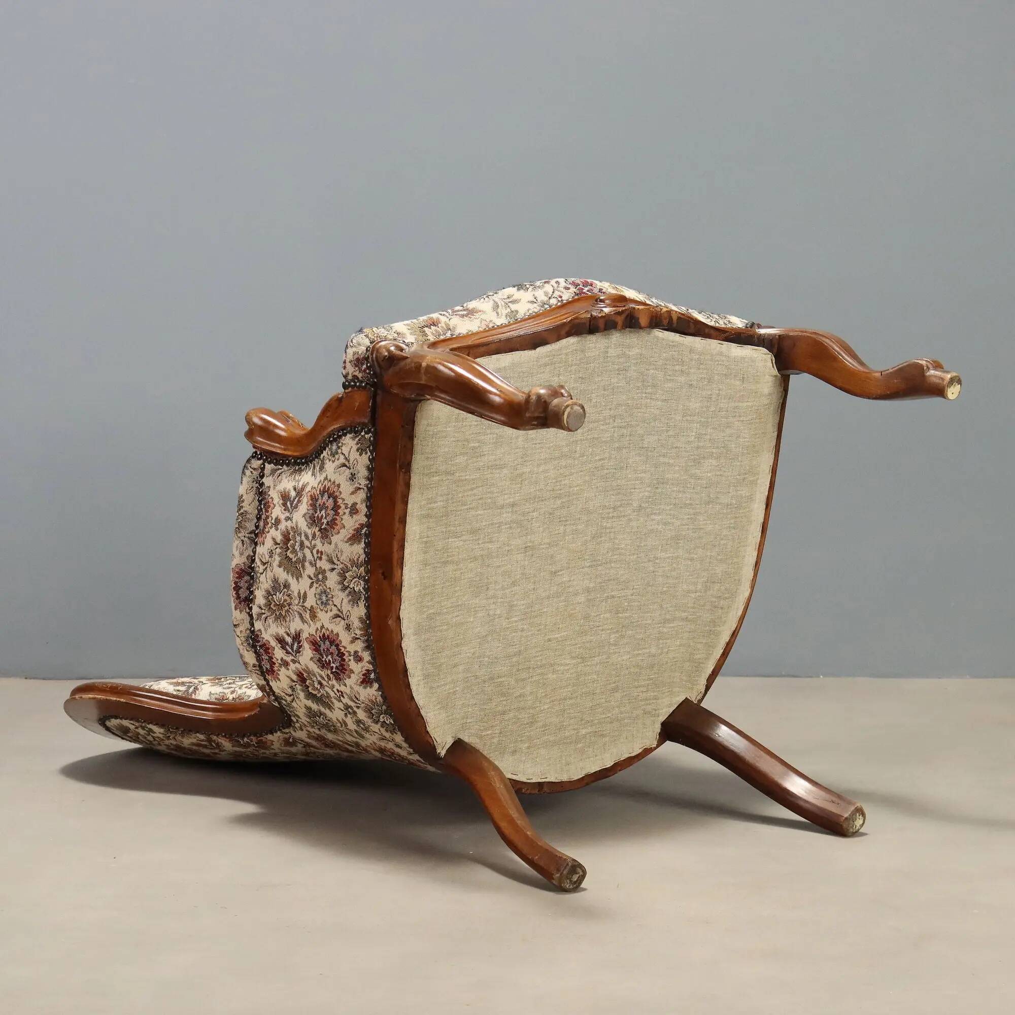 Antique Louis-Philippe bergère armchair in walnut, Italy, 19th century