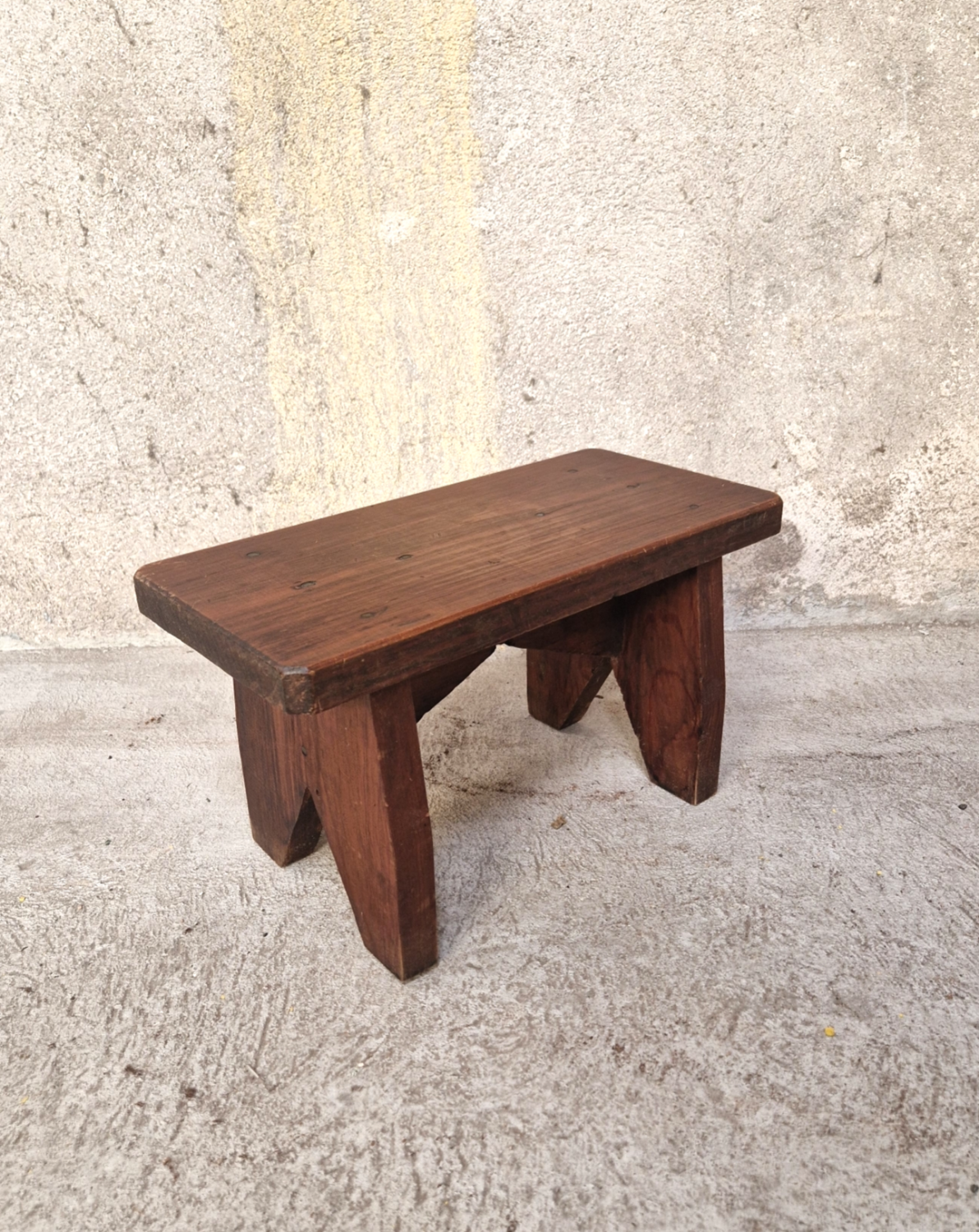 Tabouret porte plantes 1900