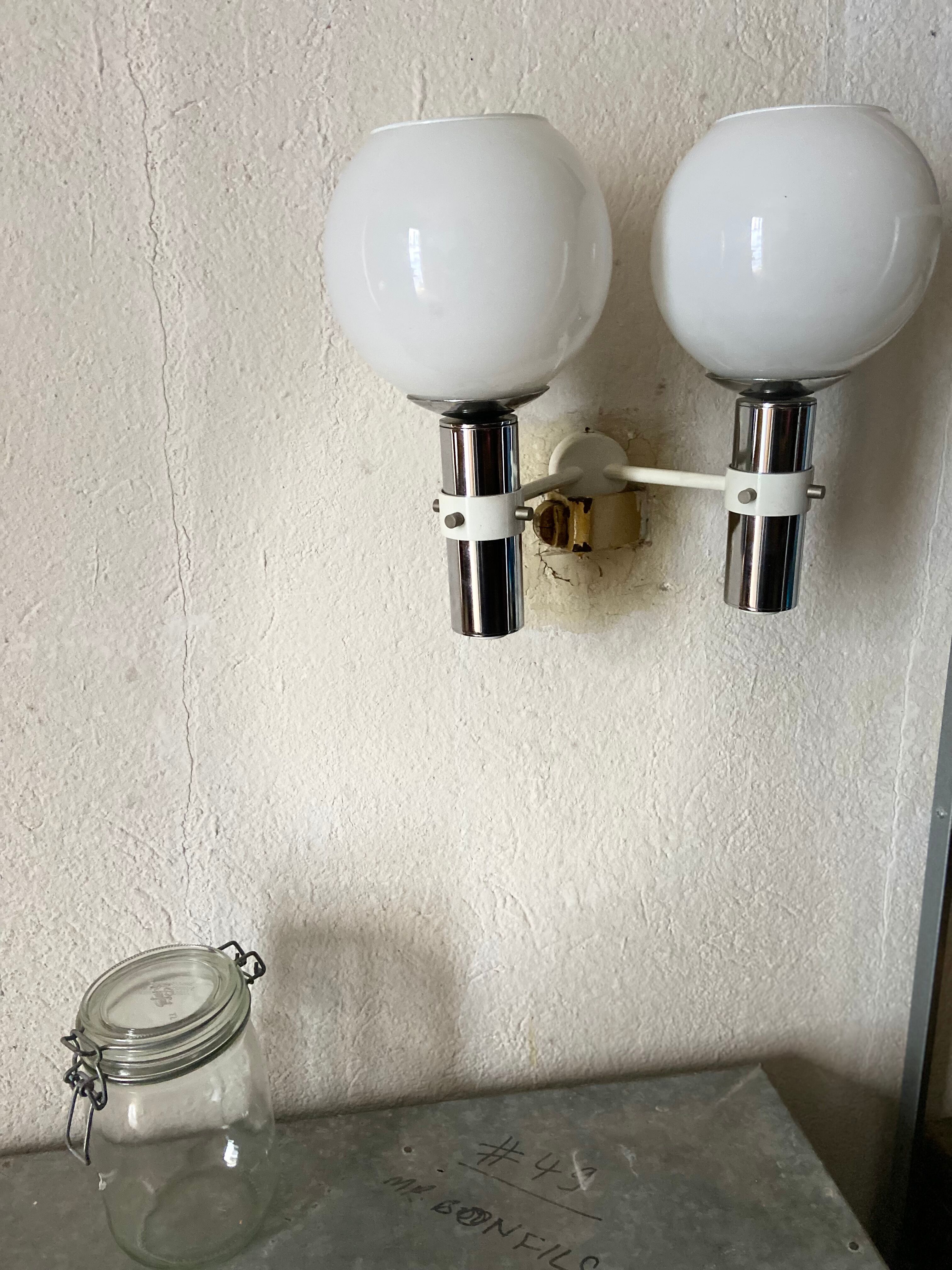 Vintage wall lamp