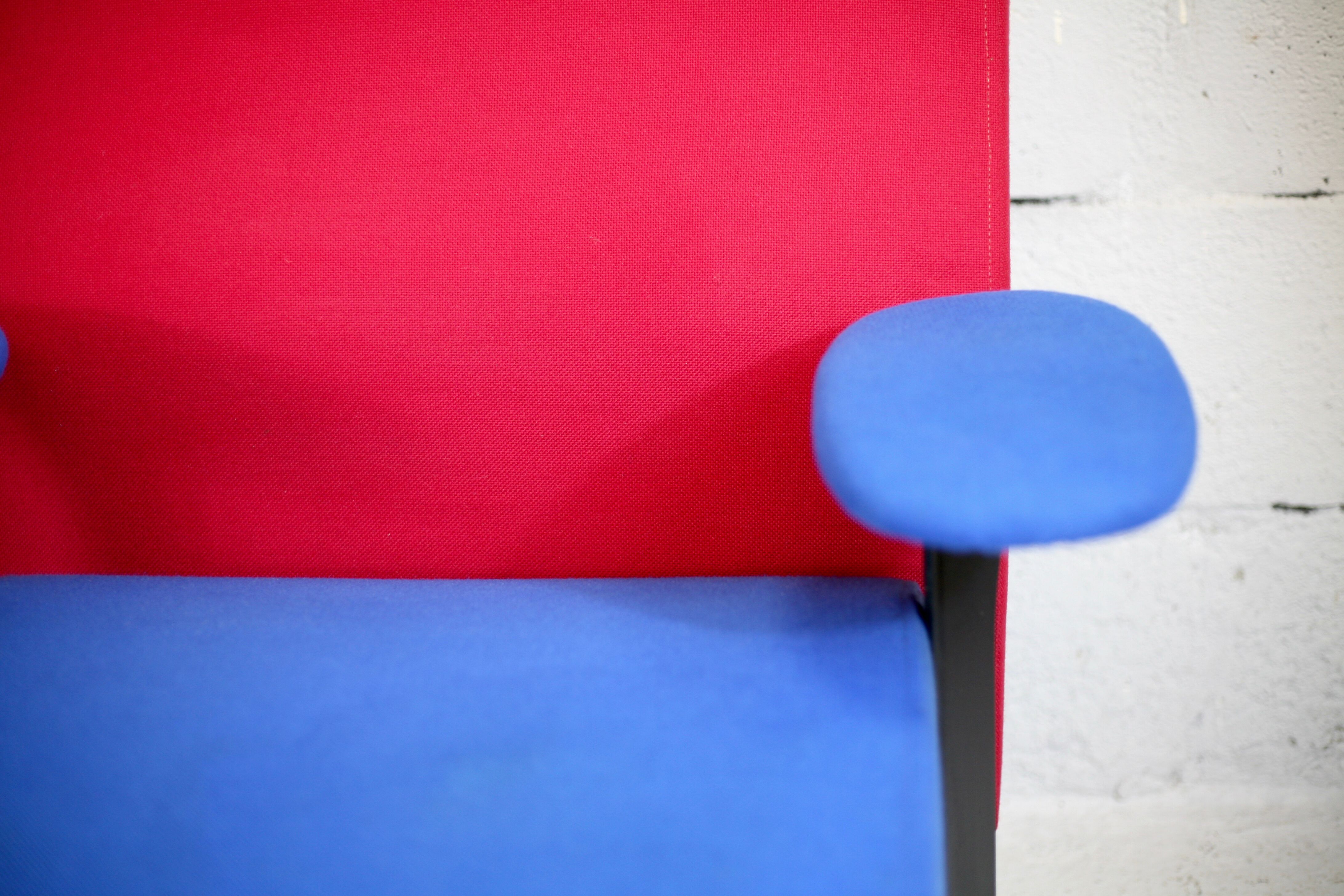 Paire de fauteuils 1995