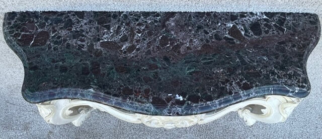 Console de style Louis XV