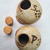 Salière et poivrier en grès