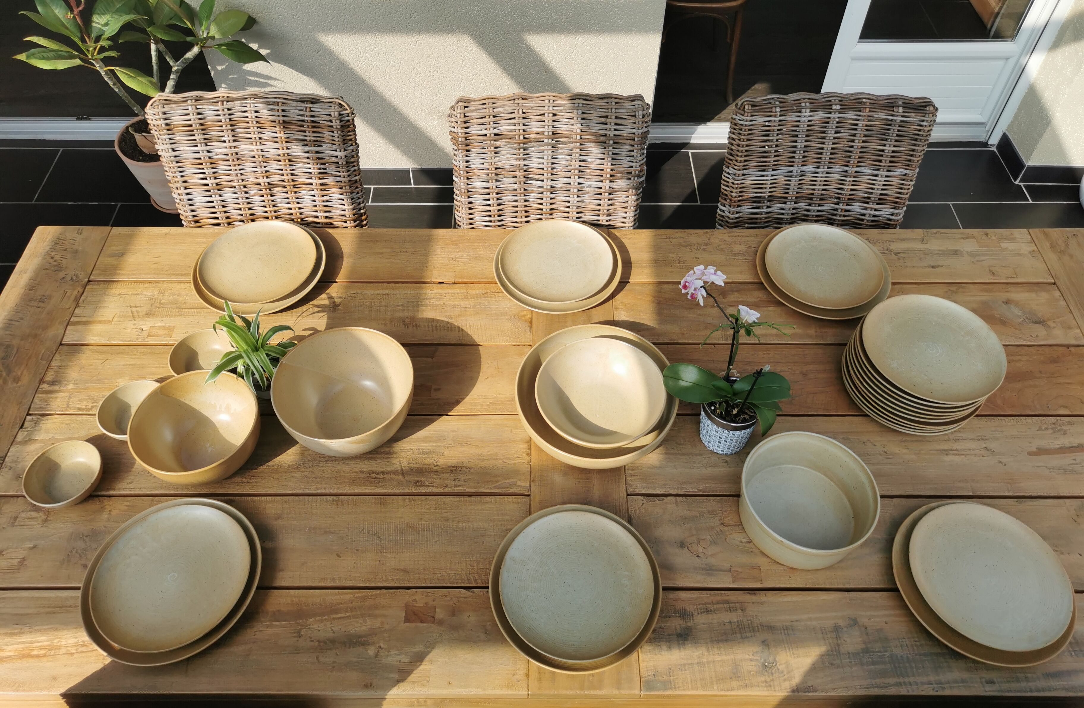 Full service in CNP Village sandstone