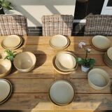 Full service in CNP Village sandstone