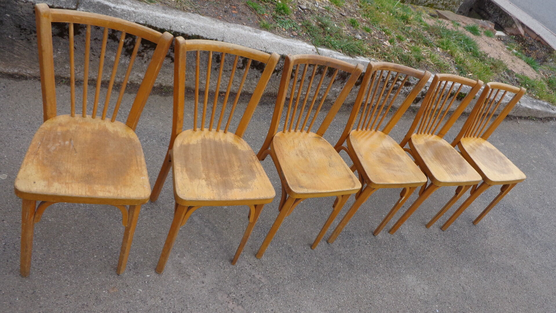 6 chaises baumann de bistrot