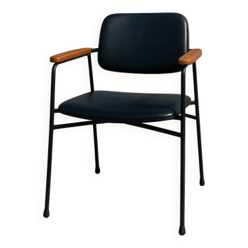 Fauteuil Eugen Schmidt, simili cuir noir modèle Coraline pour Airborn 1960