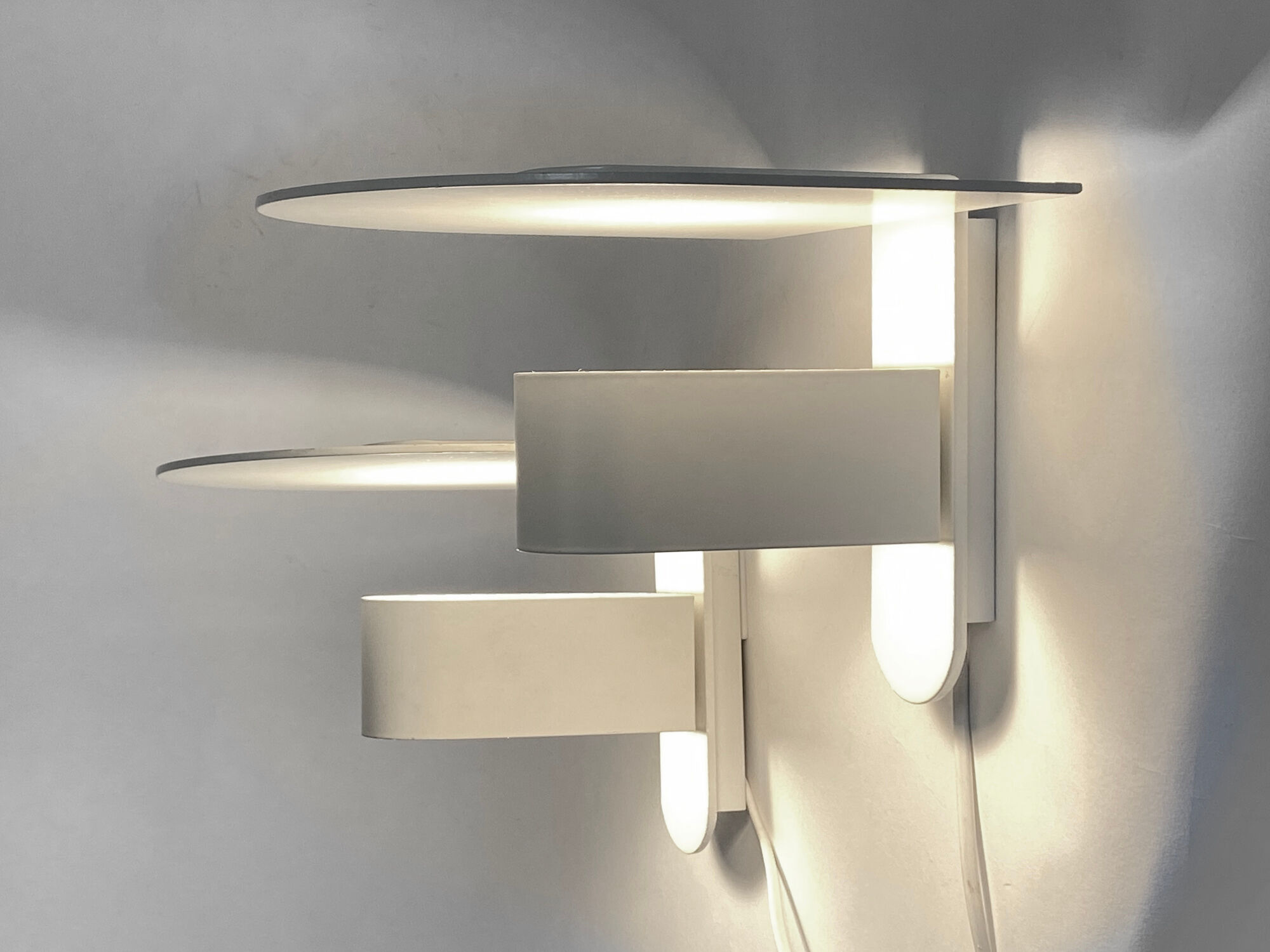 Pair of white wall lights/sconces from Lyskaer. Denmark 1980s