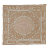 Vintage Turkish hand-knotted rug 132x132 cm