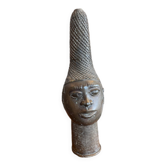 Bronze head of Benin
