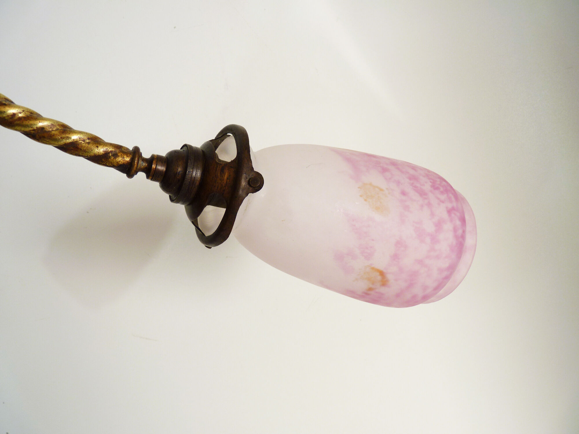 Art Deco chandelier in bronze with 3 tulips in pink glass paste. Signed L'Elf