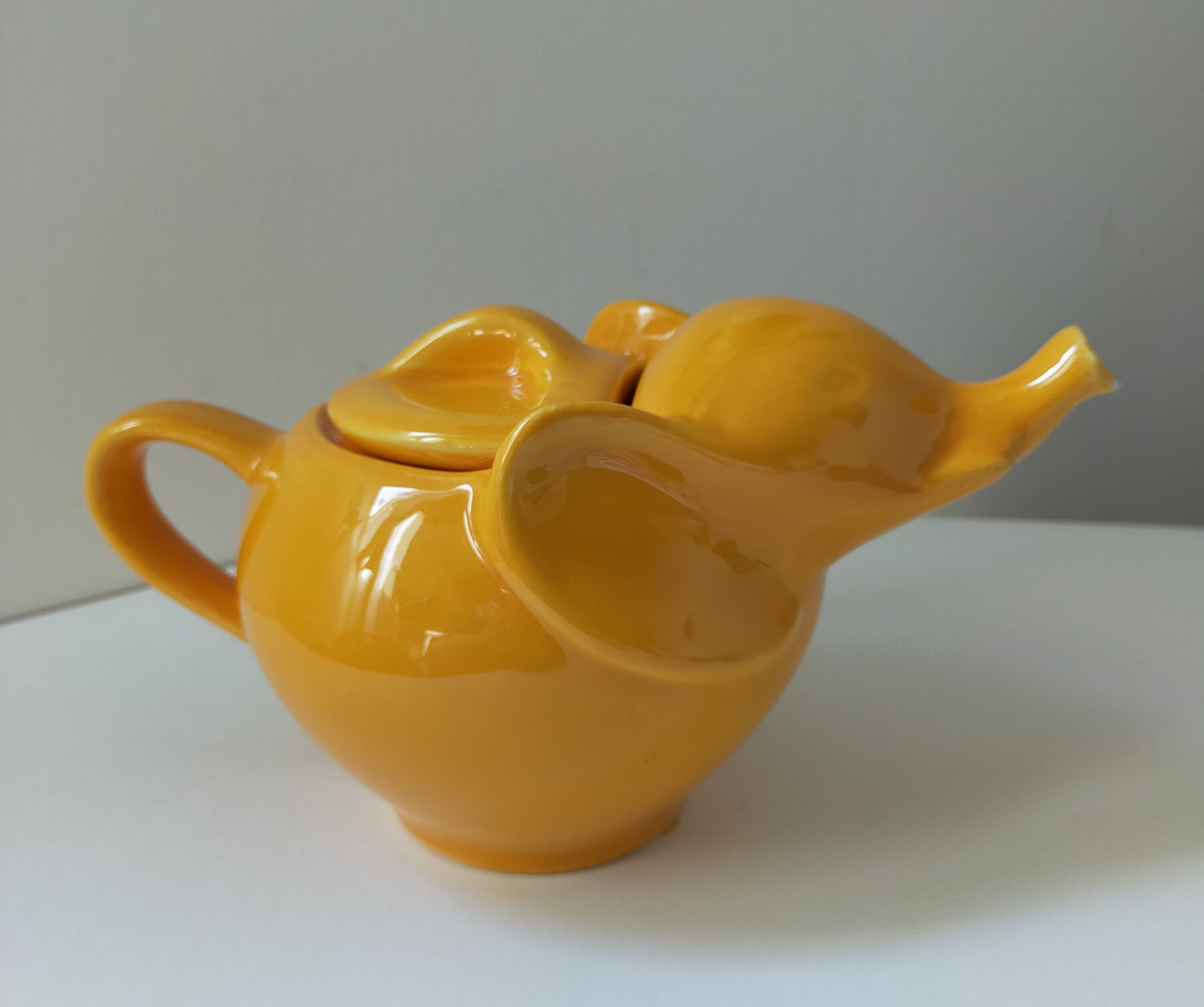 Orange-yellow elephant teapot