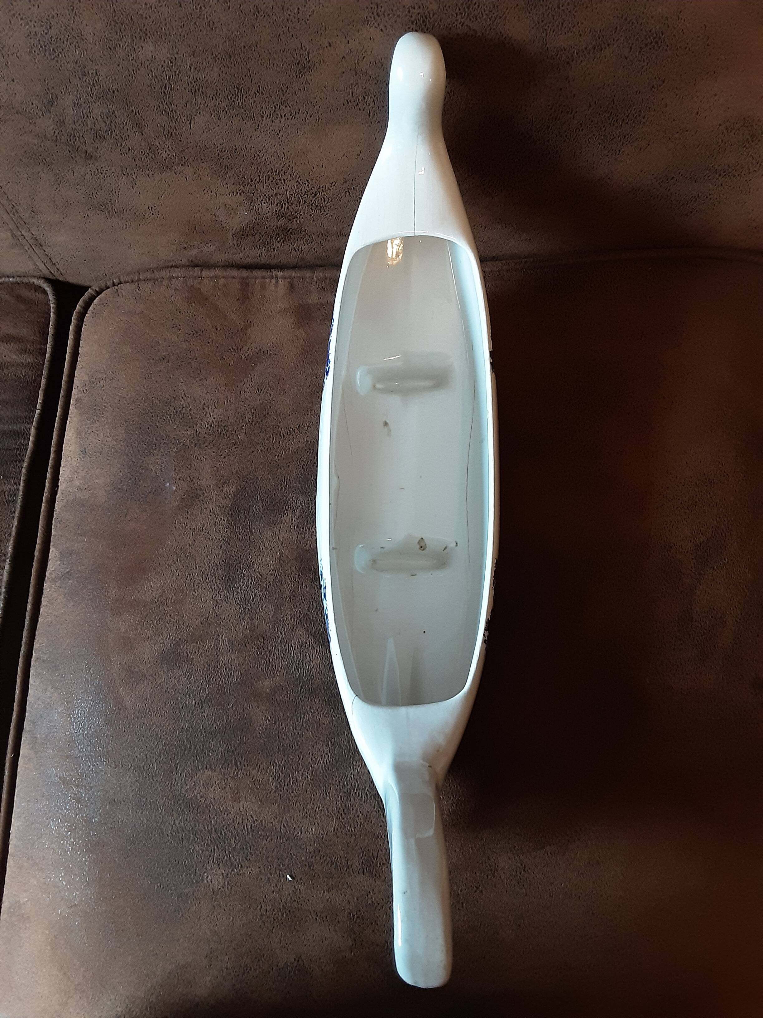 Ceramic barge trinket