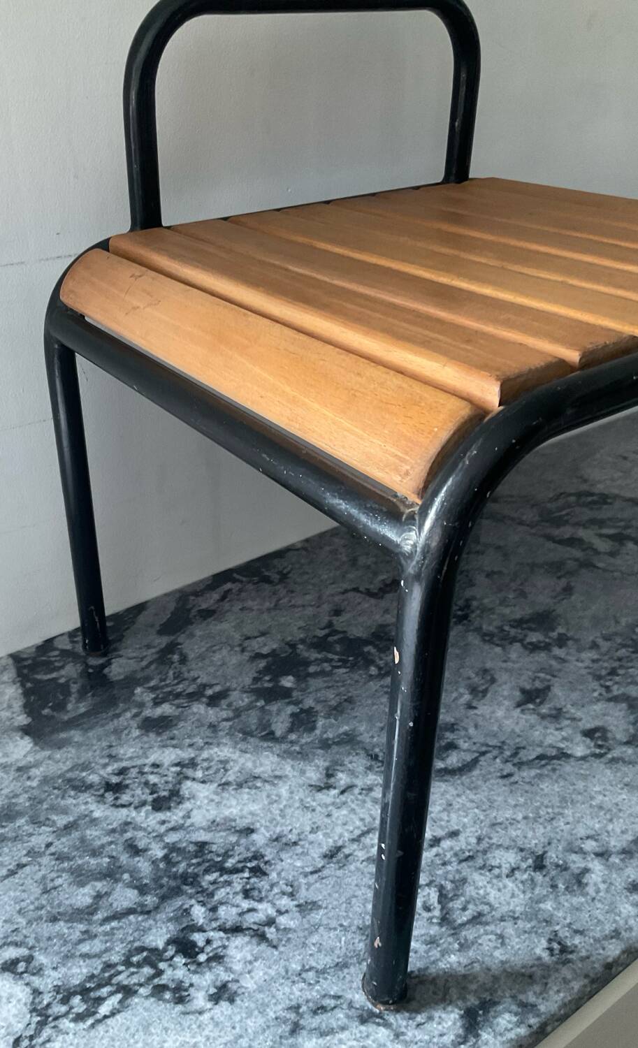 Ancienne chaise porte-bagage des années 60