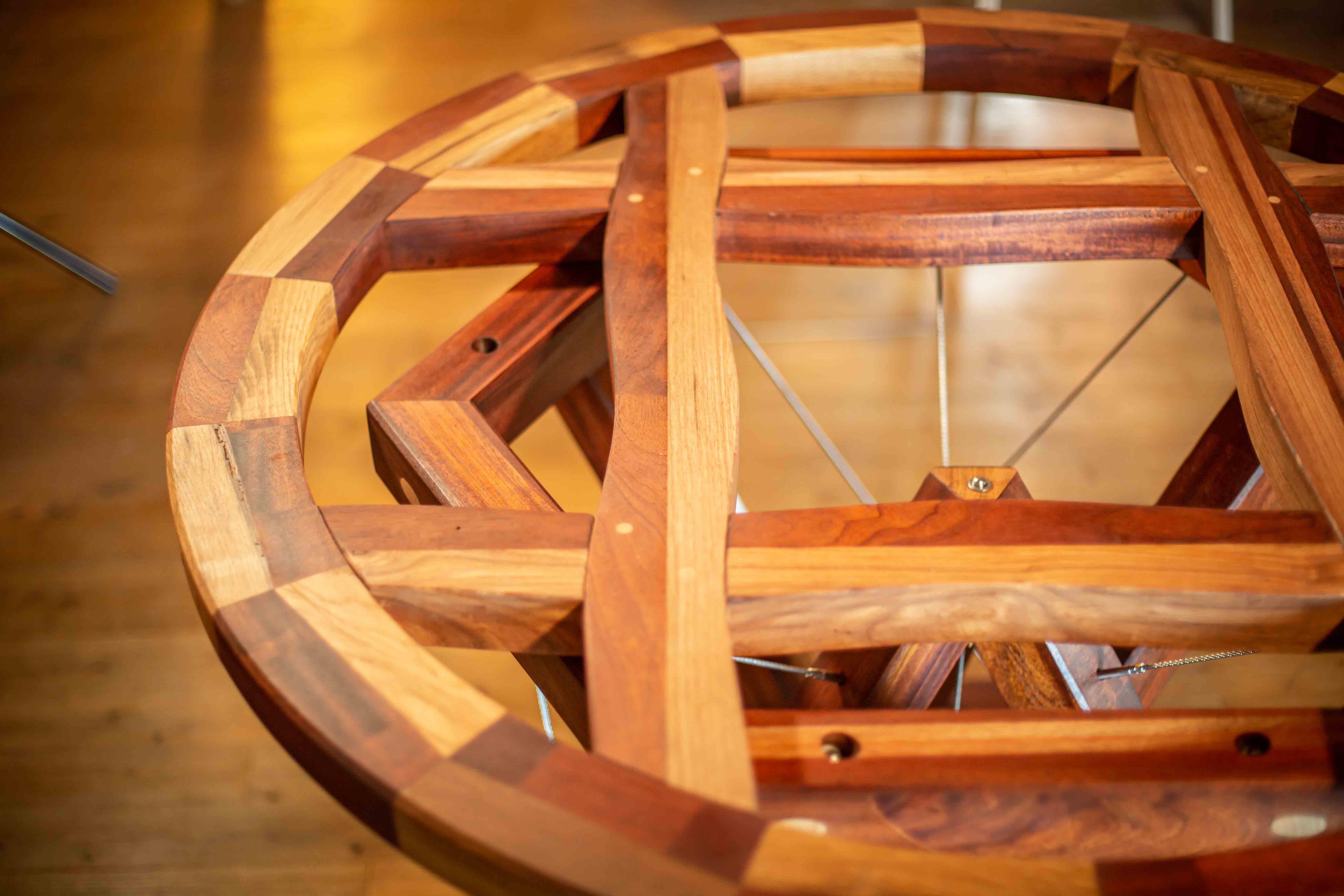 Table tenségrité