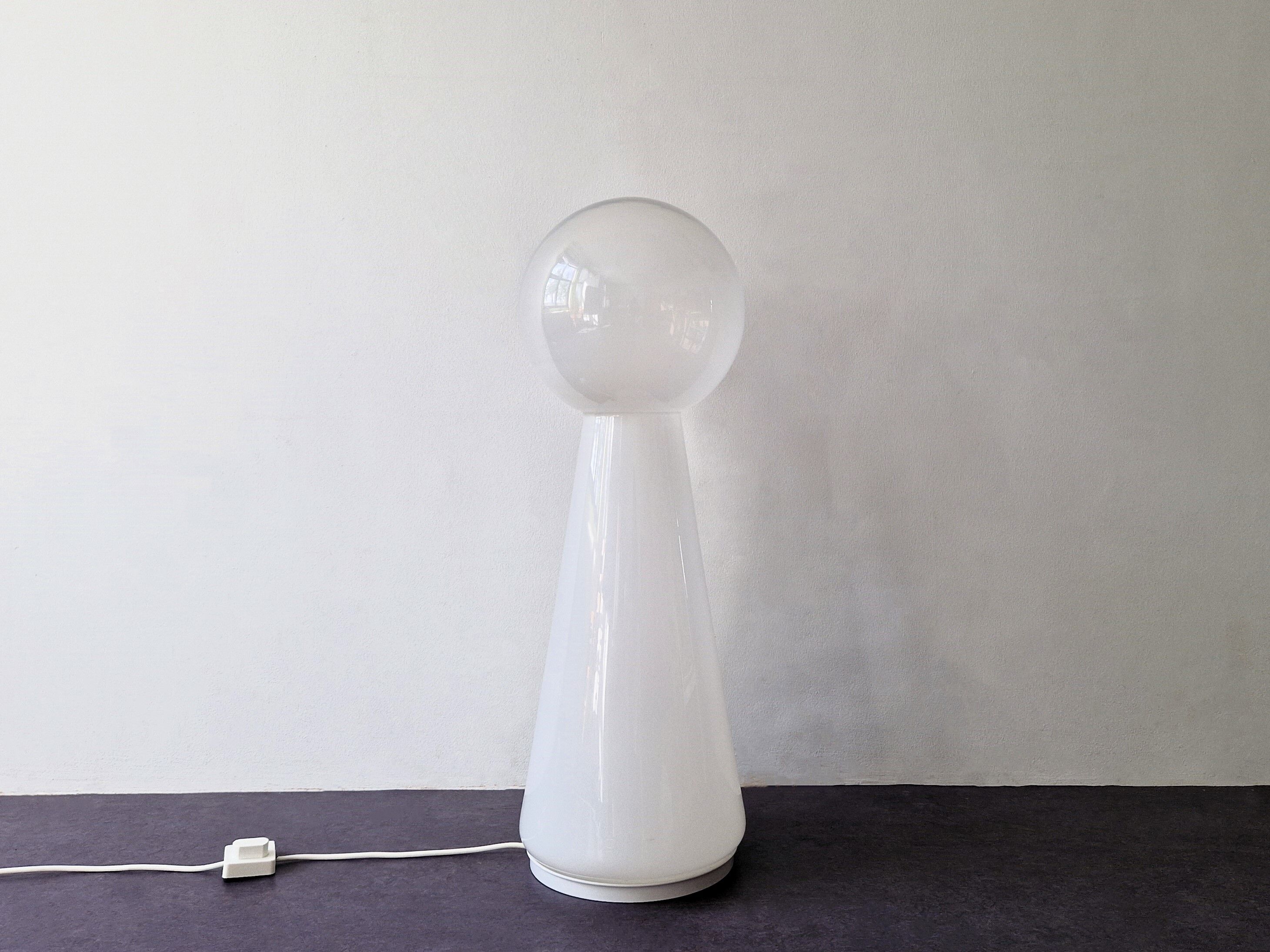 Large one piece Murano glass floor lamp, Italy 1970's/1980's