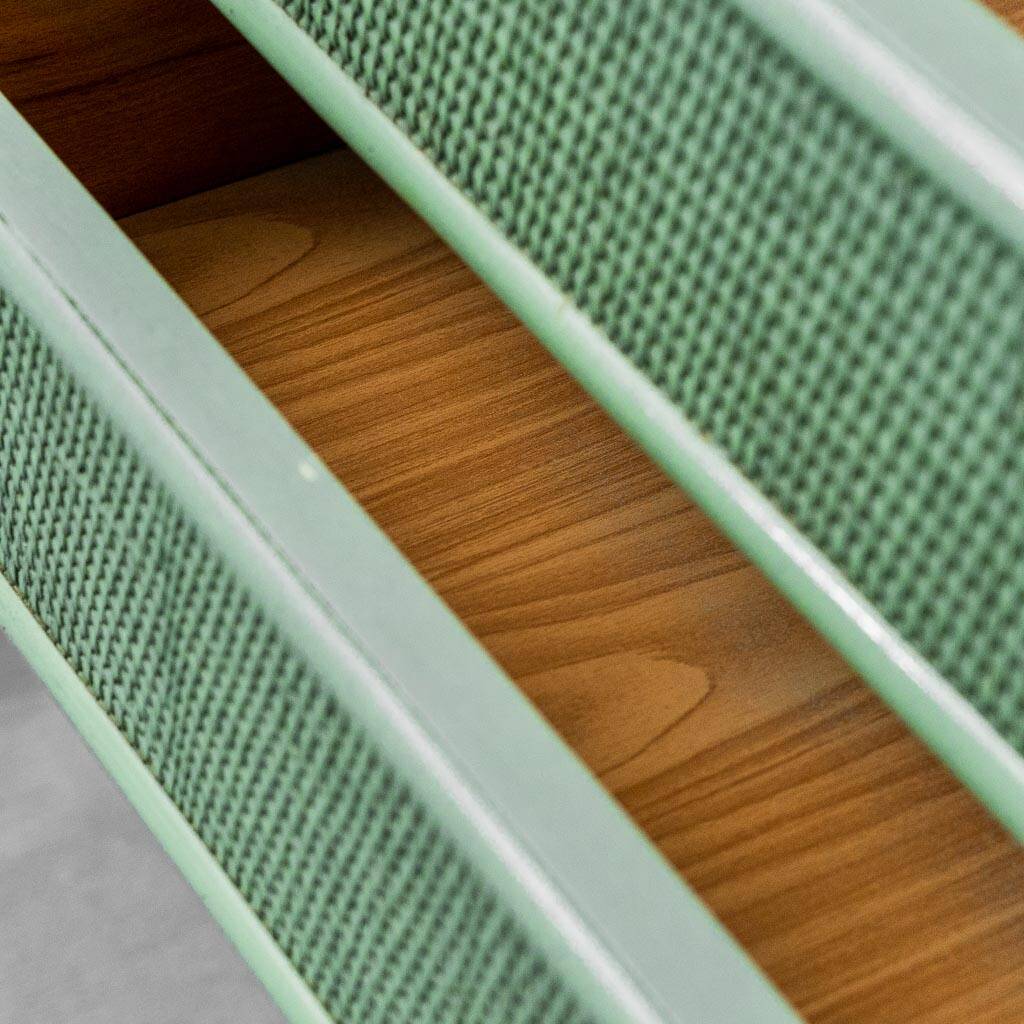 Cassettiera vintage rattan intrecciato verde anni ’60 modernariato