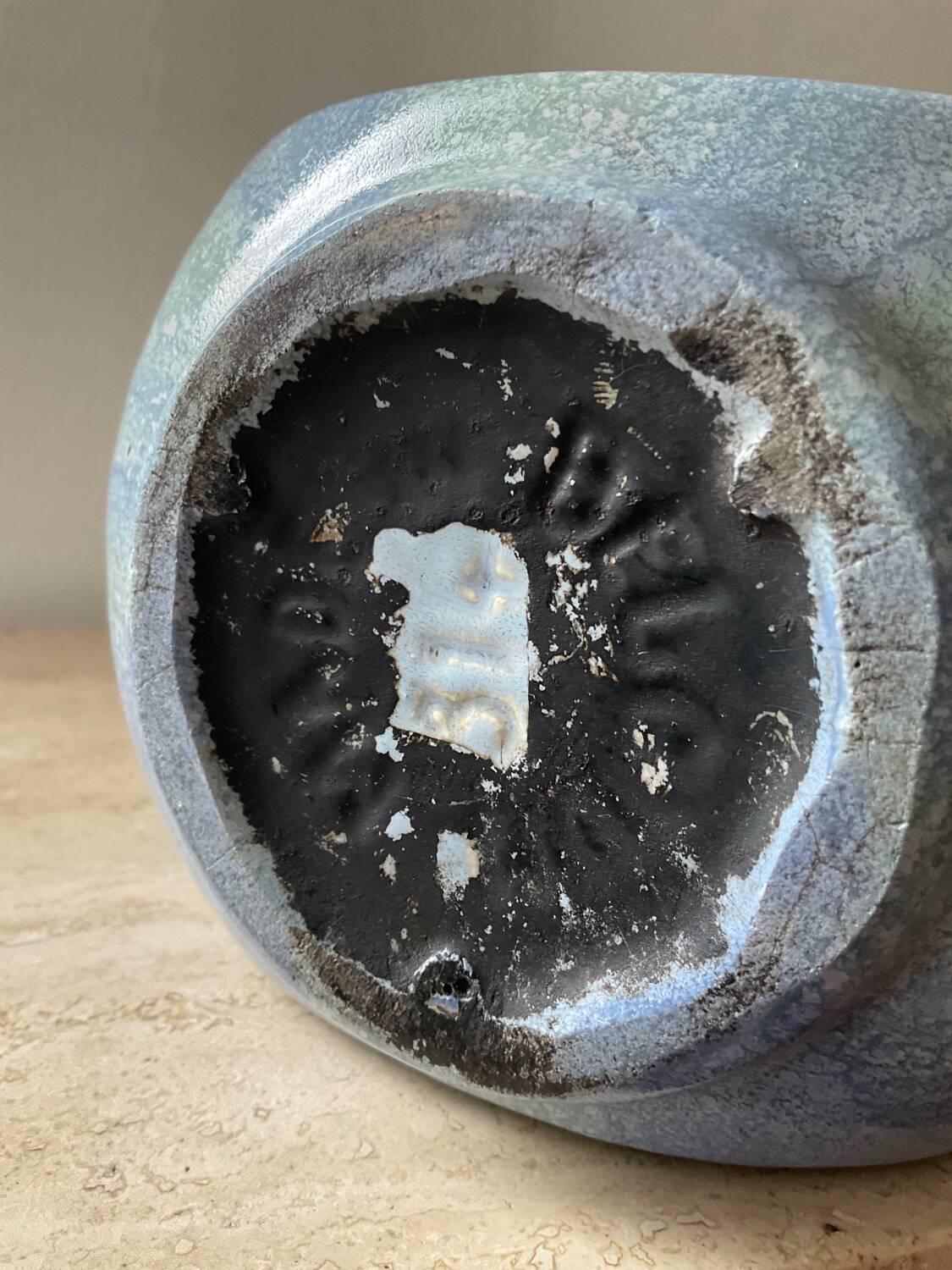 Art Deco vase in glazed ceramic