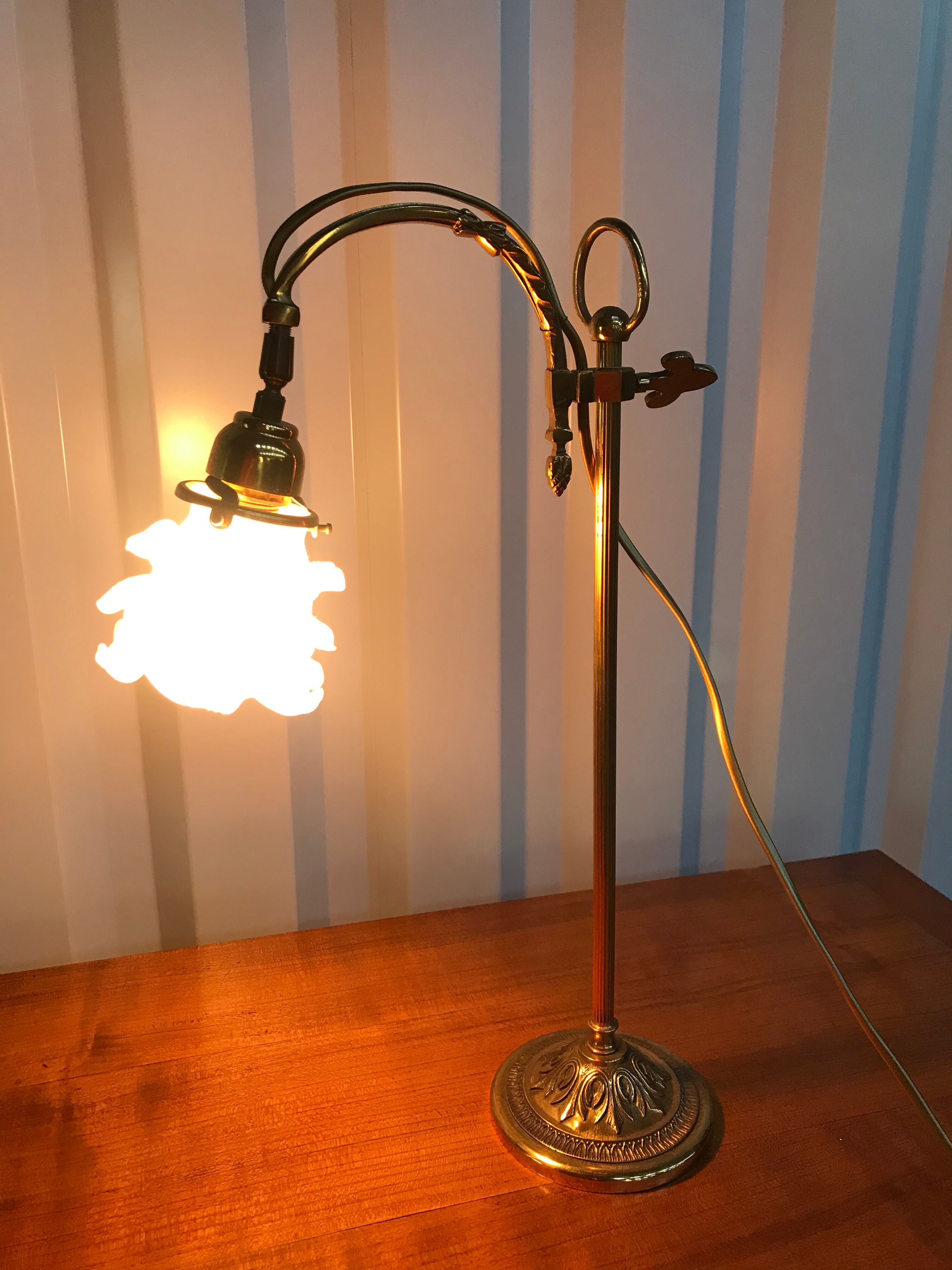 Art Nouveau art nouveau bedside lampshade glass