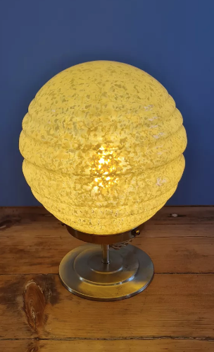Clichy glass table lamp